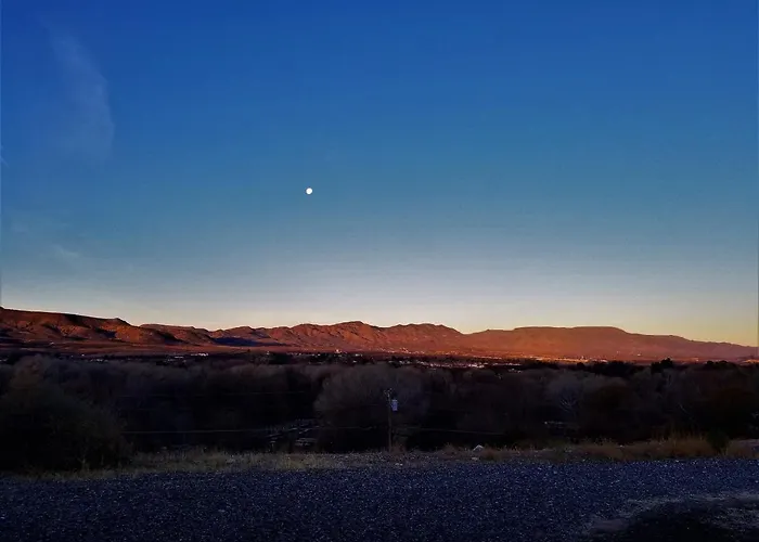 Stargazing Retreats